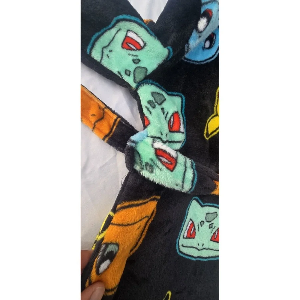Pokemon Pikachu Character Plush Fleece Hooded Bathrobe Robe Kids Boys 6/7